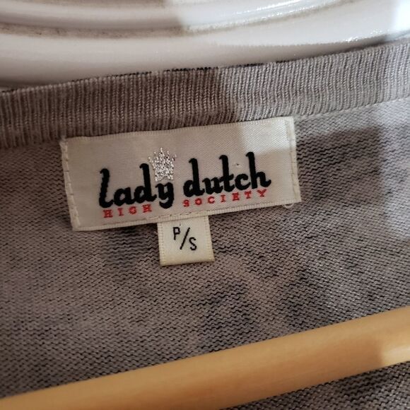 🦋3/$20 Lady Dutch Small Long Sleeve Grey Snake Print Cardigan - Picture 6 of 7